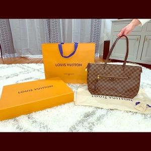 Louis Vuitton IENA MM Gorgeous! Damier Ebene